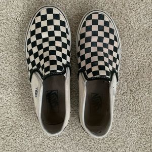 CHECKERED VANS